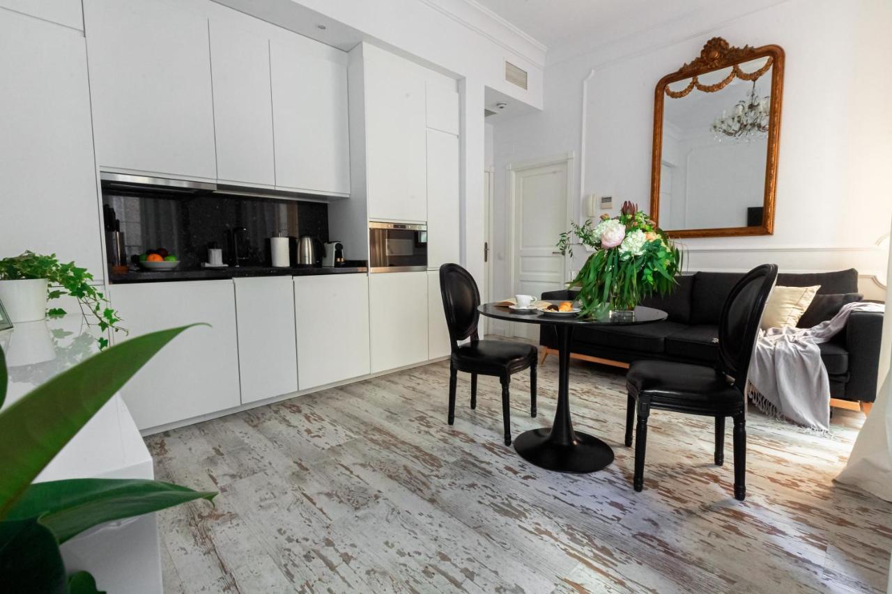 La Luna Suite In Old Town Of Малага Экстерьер фото