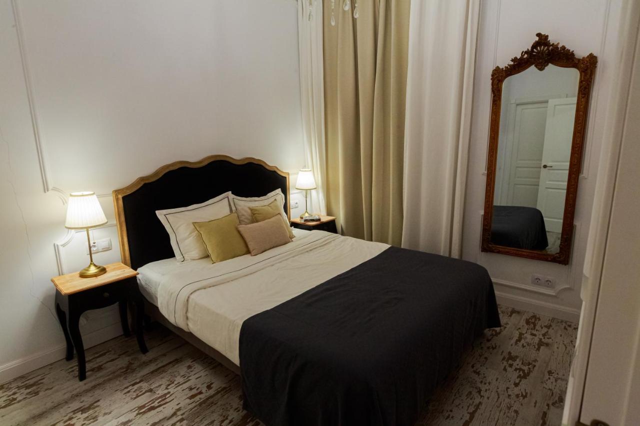 La Luna Suite In Old Town Of Малага Экстерьер фото