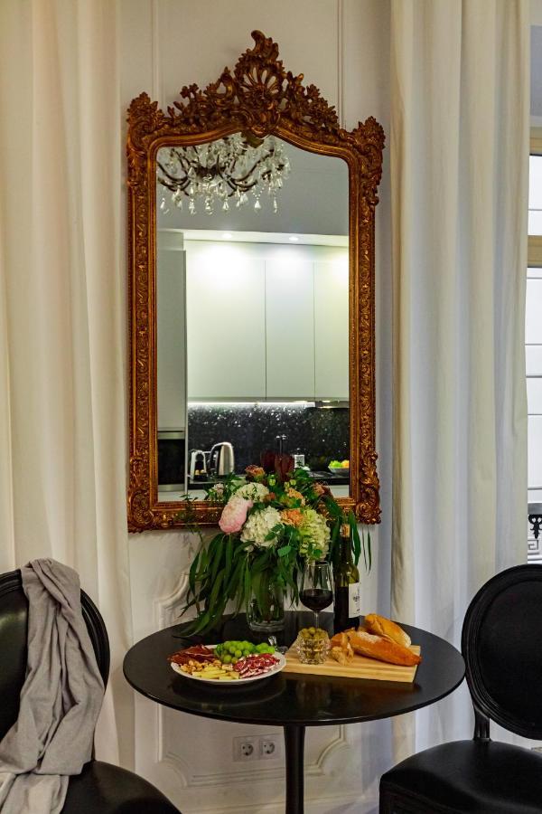 La Luna Suite In Old Town Of Малага Экстерьер фото