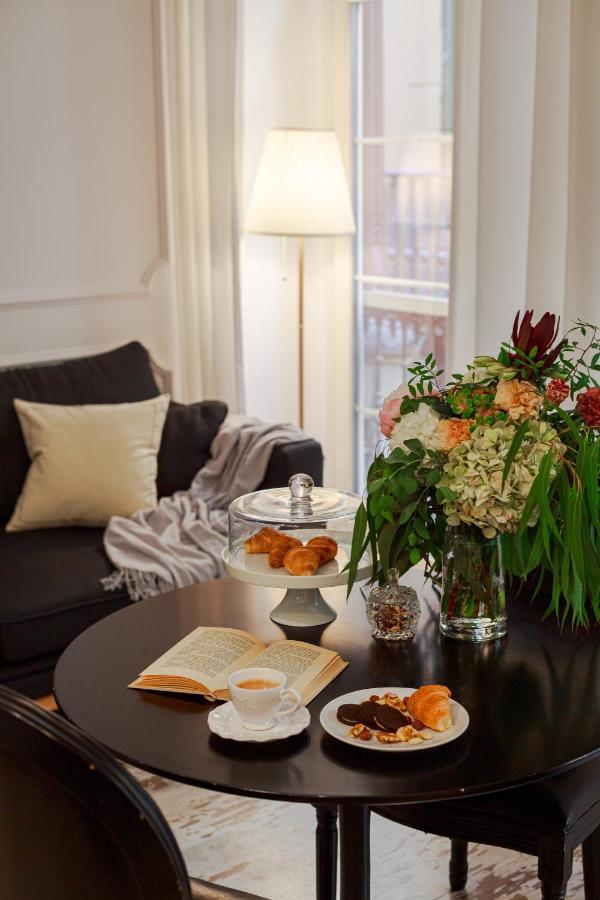 La Luna Suite In Old Town Of Малага Экстерьер фото