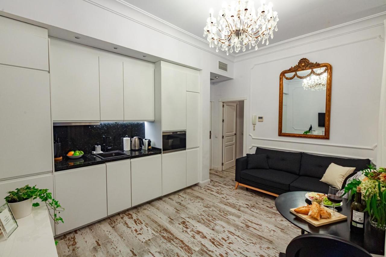 La Luna Suite In Old Town Of Малага Экстерьер фото